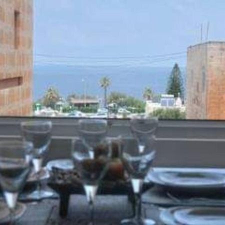 Private Room In A Modern Apartment With Pool And Sea View 세인트폴스베이 외부 사진