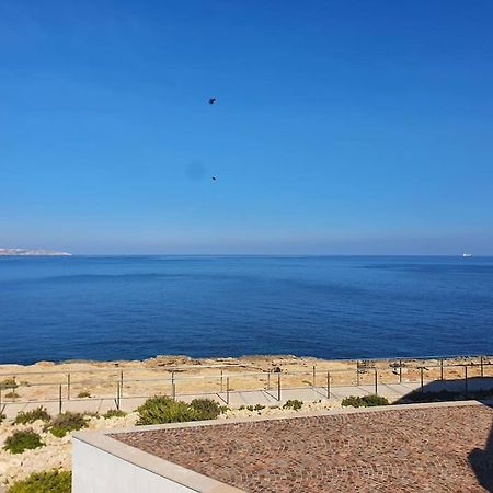 Private Room In A Modern Apartment With Pool And Sea View 세인트폴스베이 외부 사진