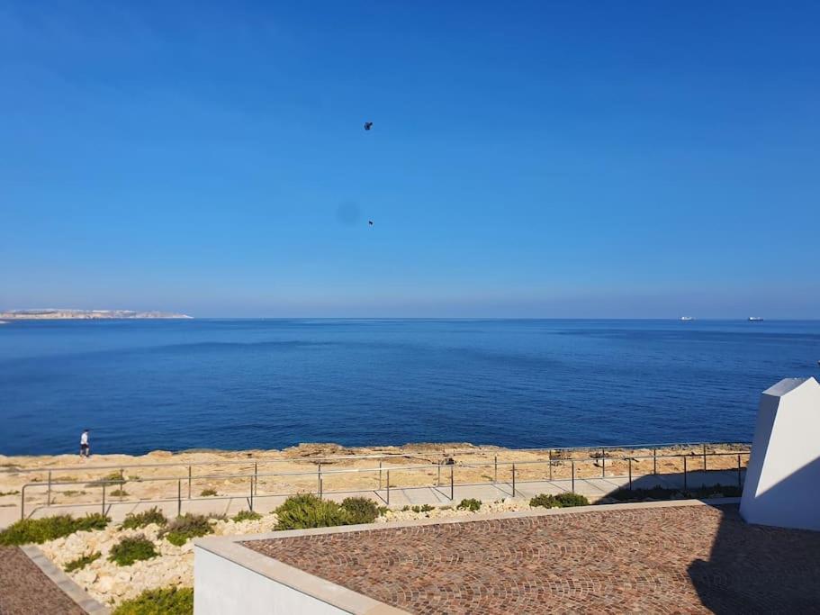 Private Room In A Modern Apartment With Pool And Sea View 세인트폴스베이 외부 사진